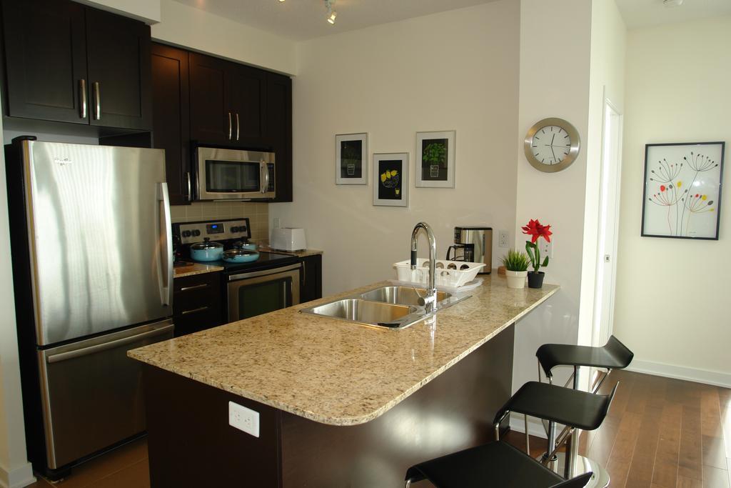 Goodwood Suites Mississauga Quarto foto
